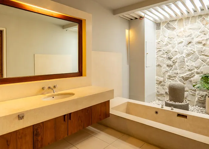Tuluscolivingseminyakvilla3 Villa