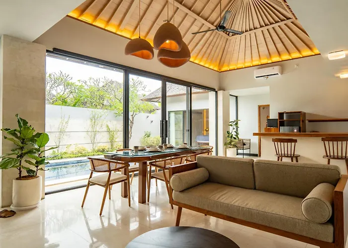 Tuluscolivingseminyakvilla3 Villa Seminyak