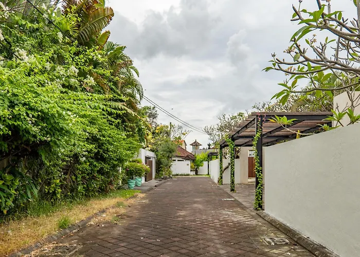 Tuluscolivingseminyakvilla3 * Seminyak