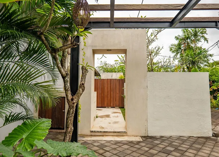 Villa Tuluscolivingseminyakvilla3 Seminyak